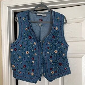 Vintage Bobbie Brooks Denim Floral Embroidered Vest